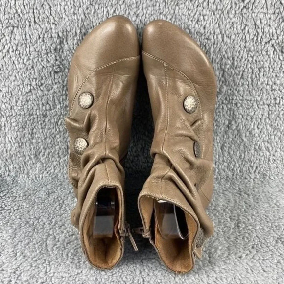 Eric michael soho Booties Tan Ankle Boots Shoes Spain leather‎ Womens 5.5 ZIP - Picture 7 of 15